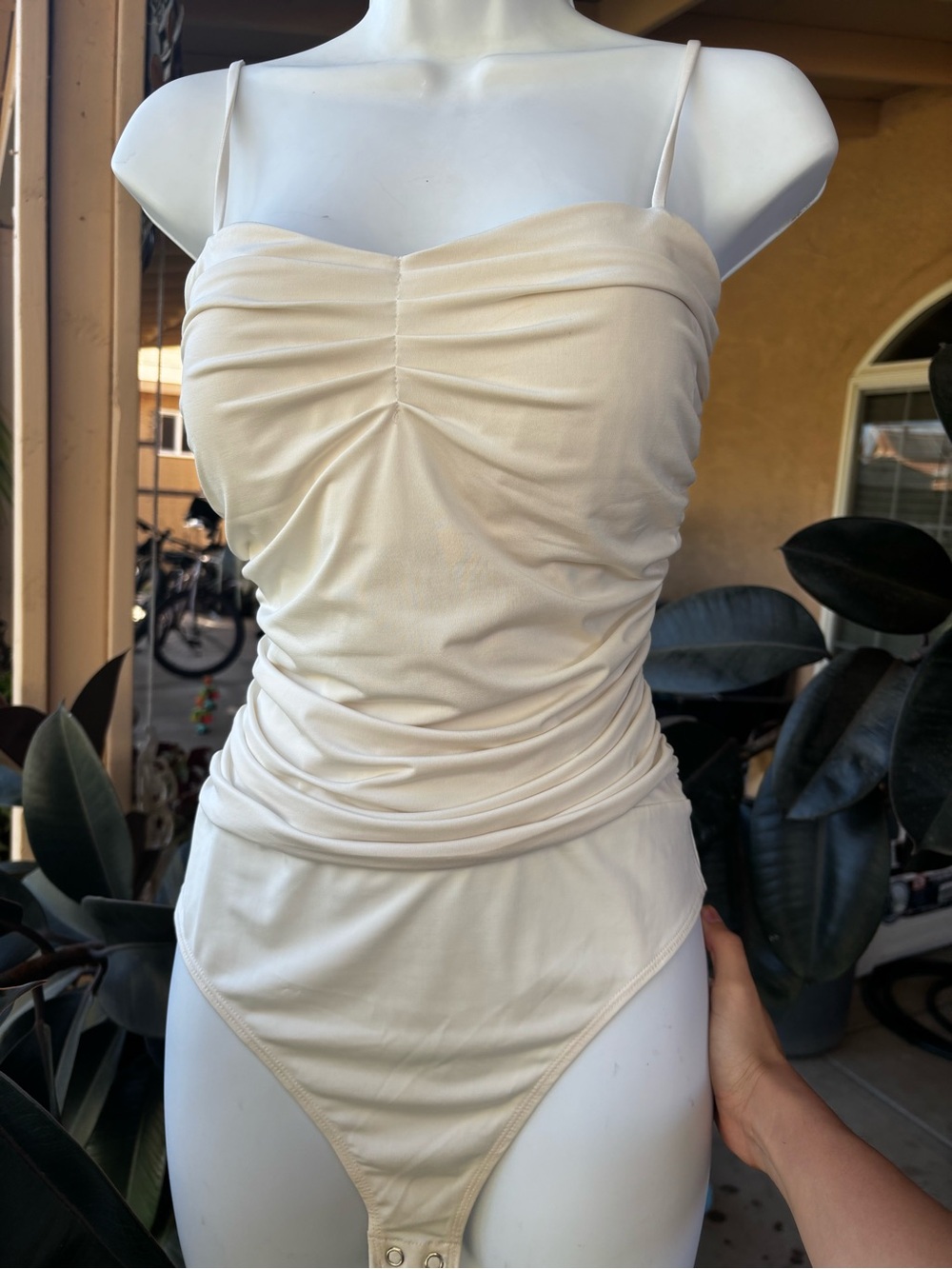 Express cream bodysuit size MEDIUM